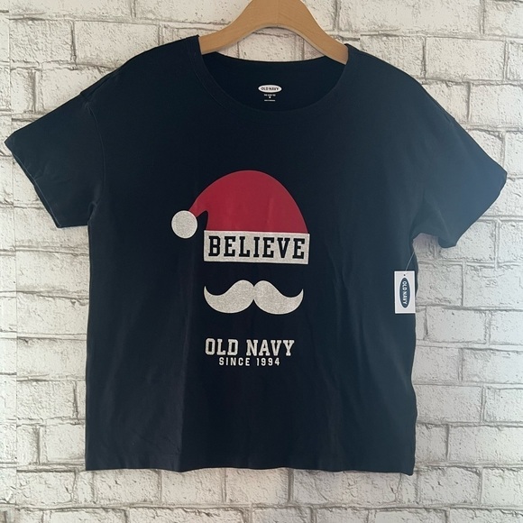 NWT Loose-Fit Santa Believe Graphic  Easy Tee | Old Navy size Medium Black - Picture 1 of 5